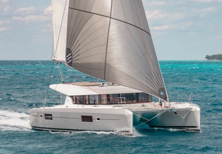 Lagoon 42 Skiathos | Marina 3