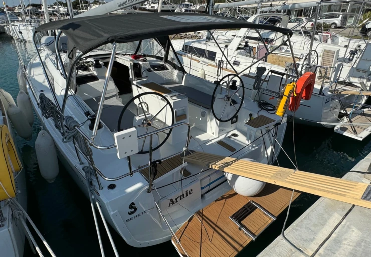 Oceanis 34.1 Marina Dalmacija | Arnie