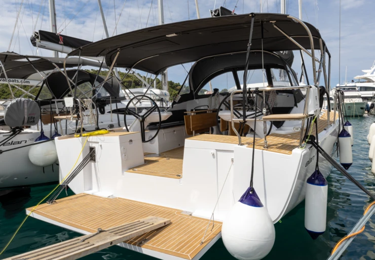 Elan Impression 45 ACI Marina | Elana