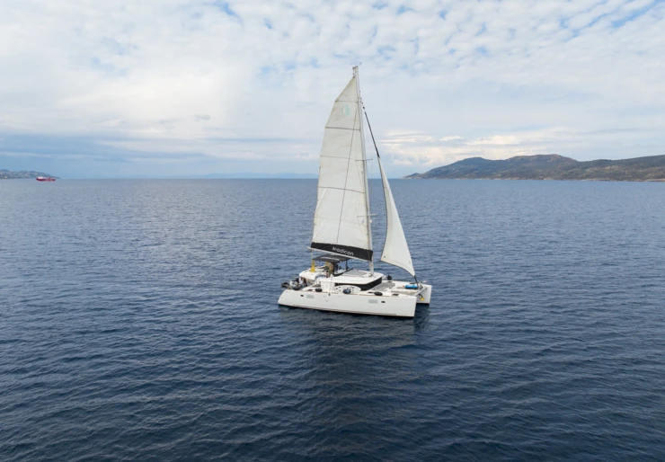 Lagoon 450 F Santorini | MADICON