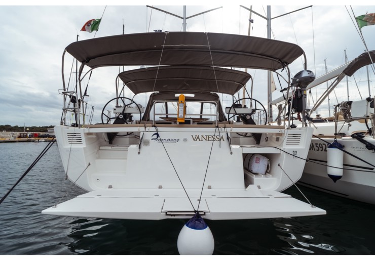Dufour 530 GL Portisco harbour | Vanessa