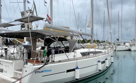 Dufour 520 GL
