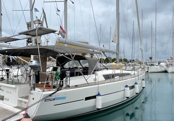 Dufour 520 GL Salivoli | Valle d'Aosta