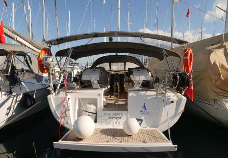 Hanse 455 Fethiye harbour | Piri Reis II