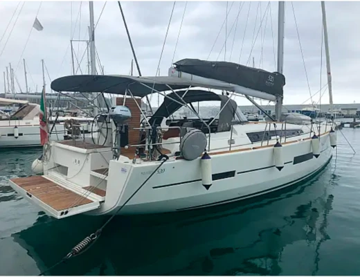 Dufour 520 GL
