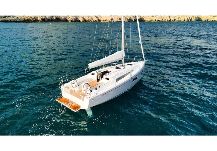 Oceanis 34.1 Yacht Club Mai | Stella