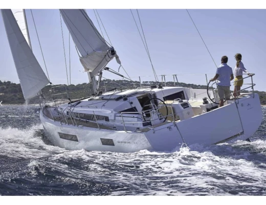 Sun Odyssey 440