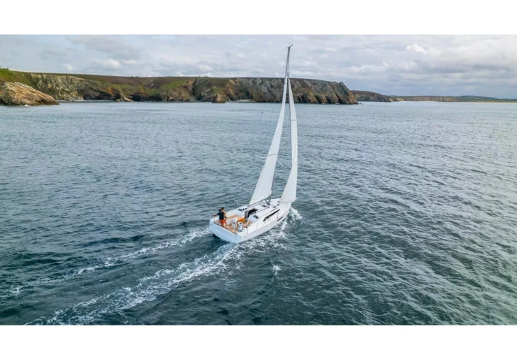 Oceanis 37.1 Capo d'Orlando | Aurora - Comfort line