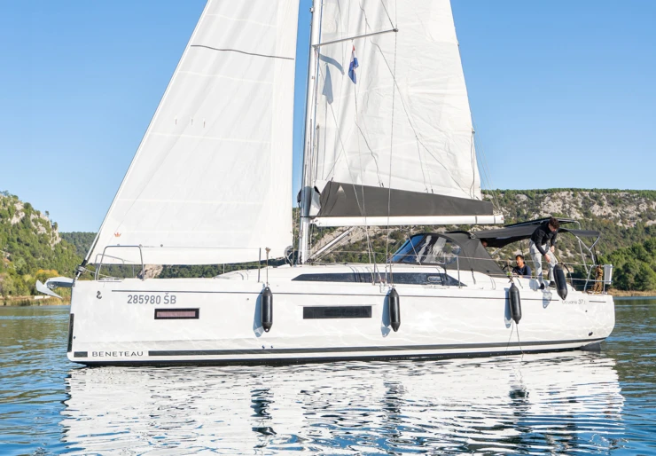 Oceanis 37.1 Skradin | First Dream