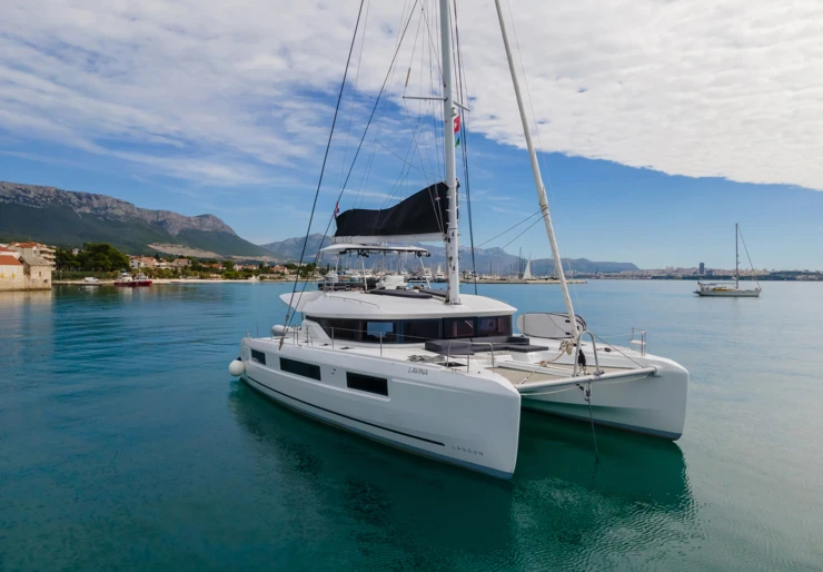 Lagoon 51 Marina Kastela | LAVINA