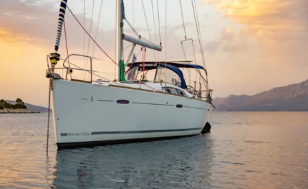 Oceanis 43