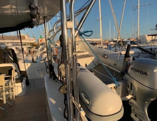 Lagoon 42