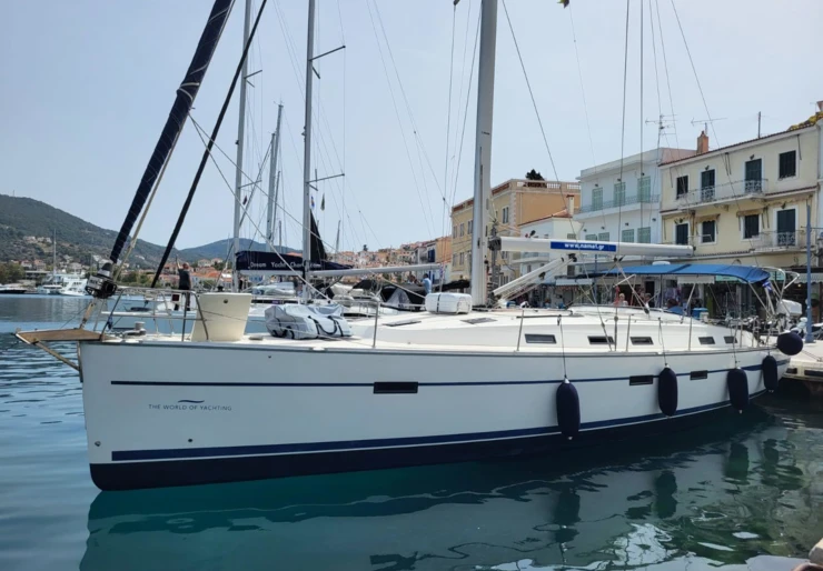 Bavaria Cruiser 50 Alimos Kalamaki | Bela Vila