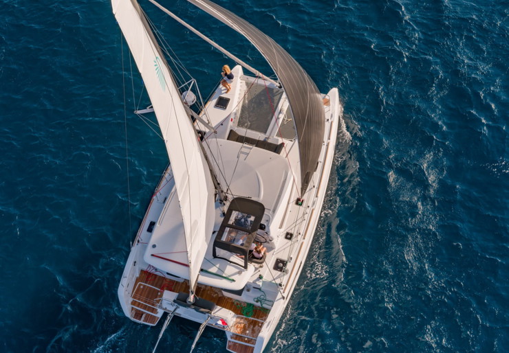 Lagoon 40 Port Loutraki | Niso