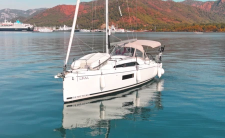 Oceanis 30.1