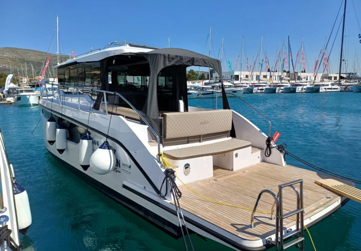 Nikhen Aqua Sun 34 Seget Donji - Marina Baotic | ŠOLTA