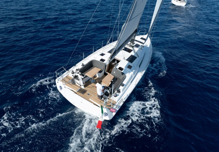 Hanse 410 Cala de Medici | El Diablo