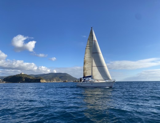 Sun Odyssey 42.2