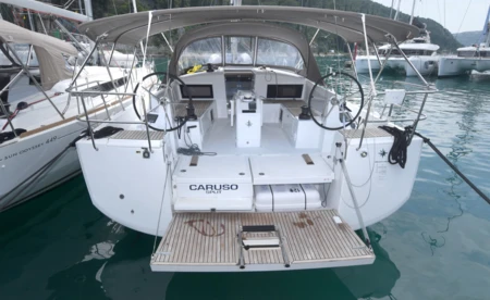 Sun Odyssey 490