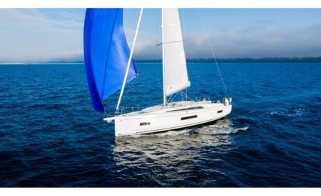 Oceanis 37.1