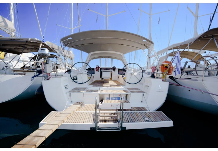 Oceanis 45 Lefkas harbour | So what