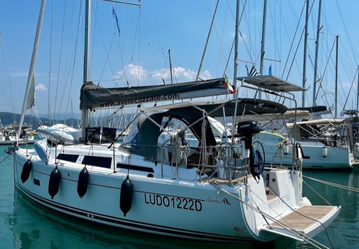 Hanse 348 Lefkas harbour | Why Not 19
