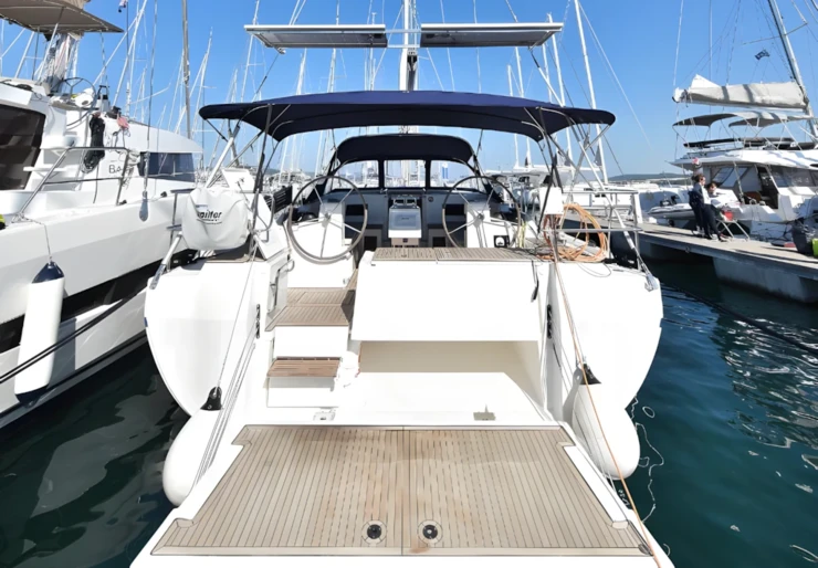 Bavaria C45 Holiday Marina Dalmacija | Nadine