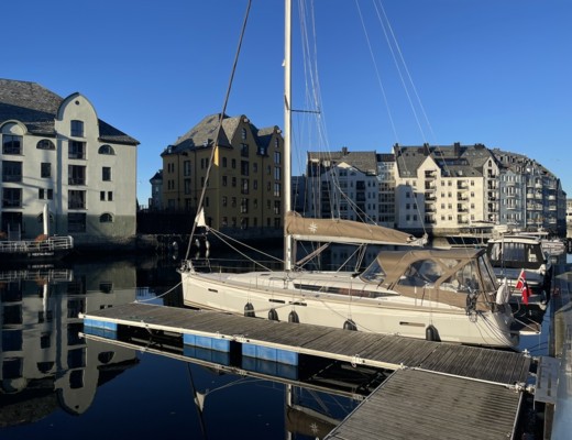 Sun Odyssey 439