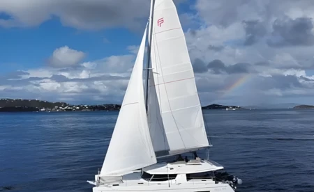 Helia 44