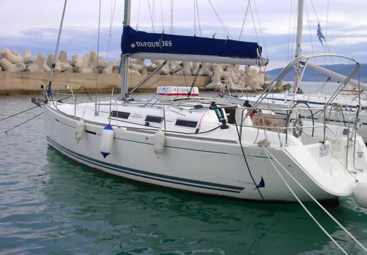 Dufour 365 GL Kalkara Marina | Skiros