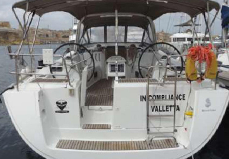 Oceanis 50 Family Kalkara Marina | In Compliance