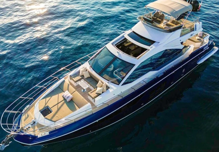 Azimut S7 Marina Lav | Mudita
