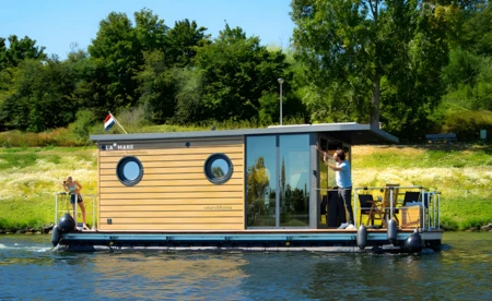 Houseboat La mare M