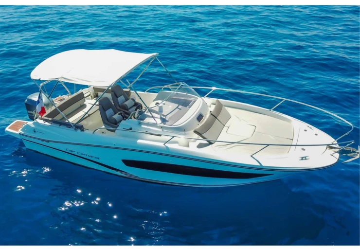 Cap Camarat 755 WA Marina Polesana - isla de Katarina | SILAS