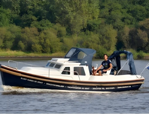 Drachtster Sloep Cabin 750