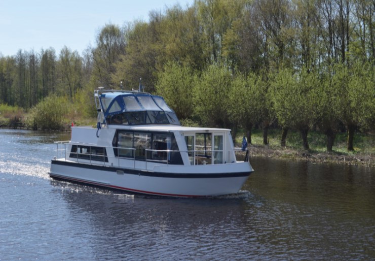 Safari Houseboat 1050 Drachten | Pretty Woman