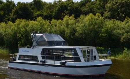 Safari Houseboat 1050