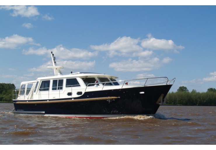 Bravoure 40 Marina Brandenburg Plaue | Drait 107