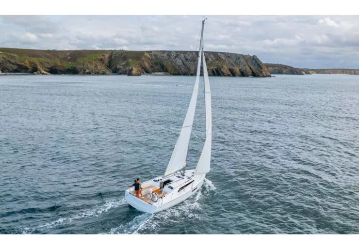 Oceanis 37.1 Hafen von Olbia | Silene - Comfort line