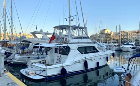 Hatteras 50 Convertible