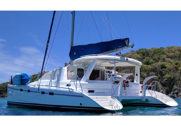 Leopard 4300 Fethiye harbour | Emocean