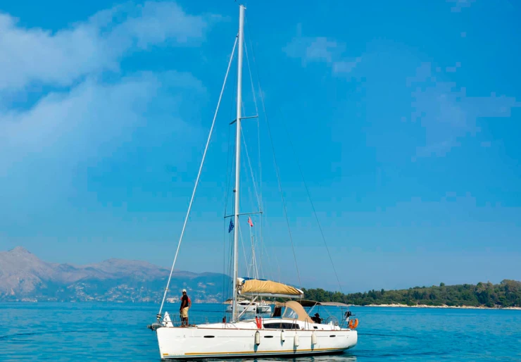 Oceanis 43 Corfou - Old port | Sea Flower