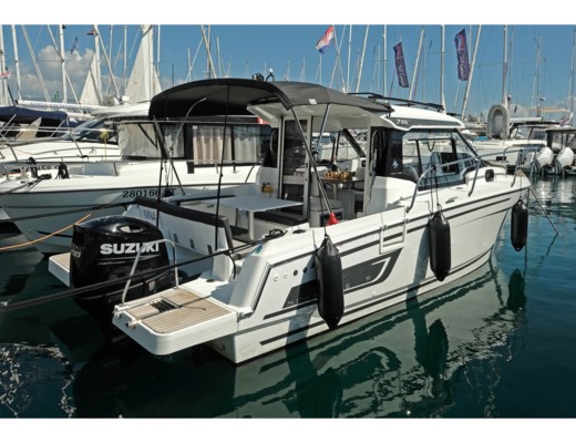 Merry Fisher 795