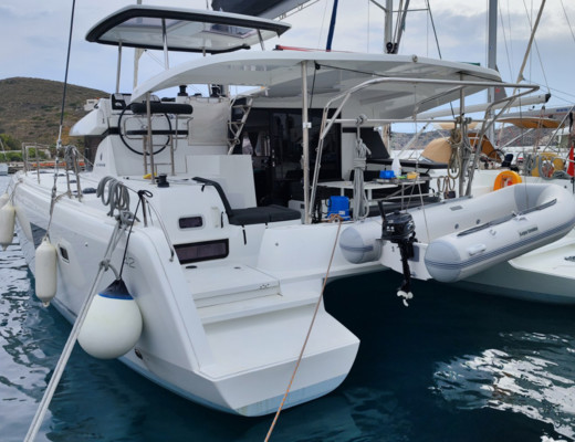 Lagoon 42