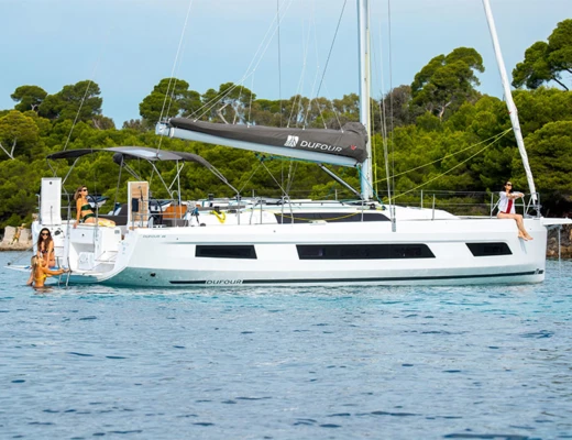 Dufour 44