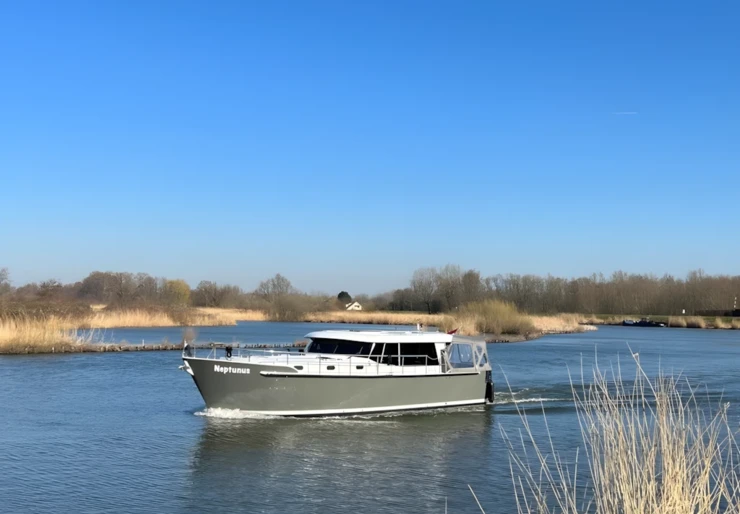 Brandsma Luna 40 De Koornwaard | Neptunus