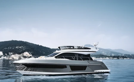 Azimut 53 Fly