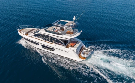 Azimut 53 Fly