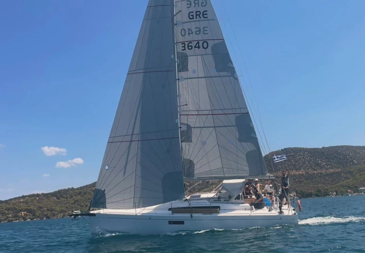 First 36 Mikrolimano Port | Tiamat