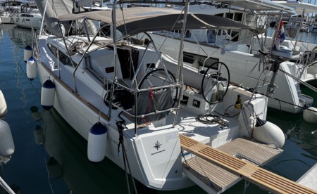Sun Odyssey 349
